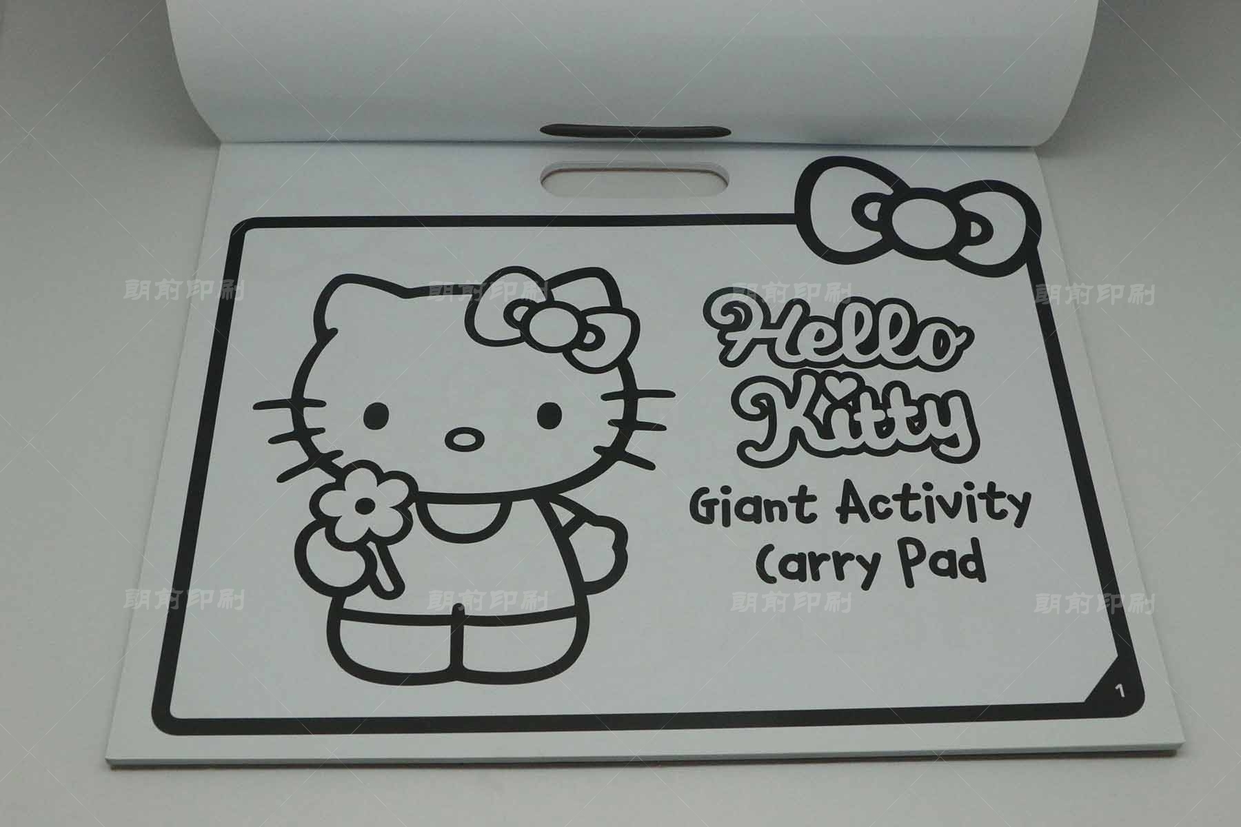 Hello Kitty 平裝兒童拍頭本印刷