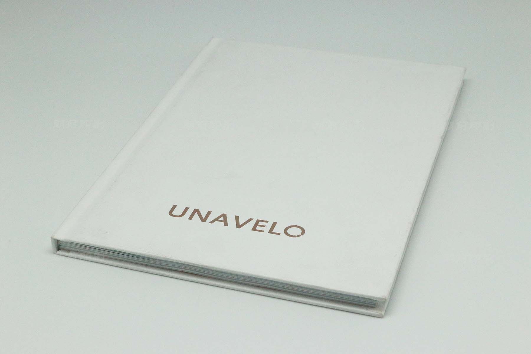 UNAVELO 特種紙方脊精裝書印刷